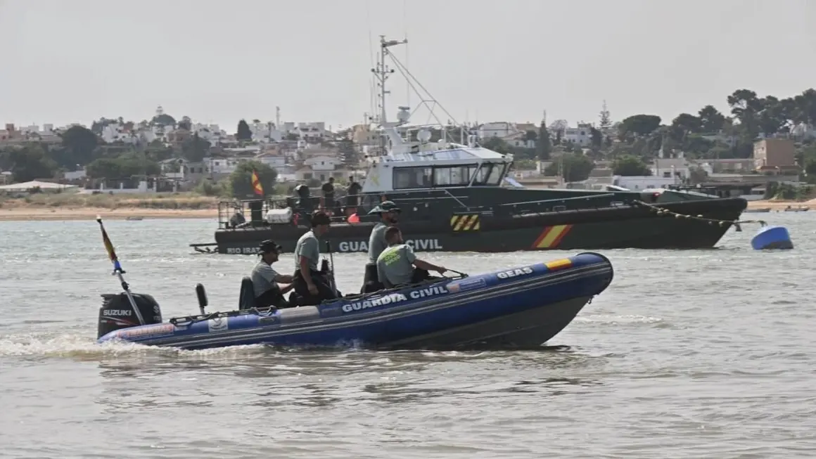 El operativo incluye efectivos de diversas especialidades del Cuerpo, que actuarán en las provincias de Sevilla, Cádiz y Huelva