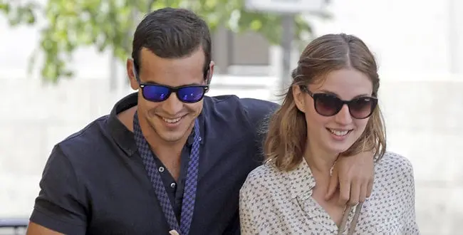 LOS ACTORES MARIO CASAS Y MARIA VALVERDE POR LAS CALLES DE MADRID
08/09/2013
MADRID
