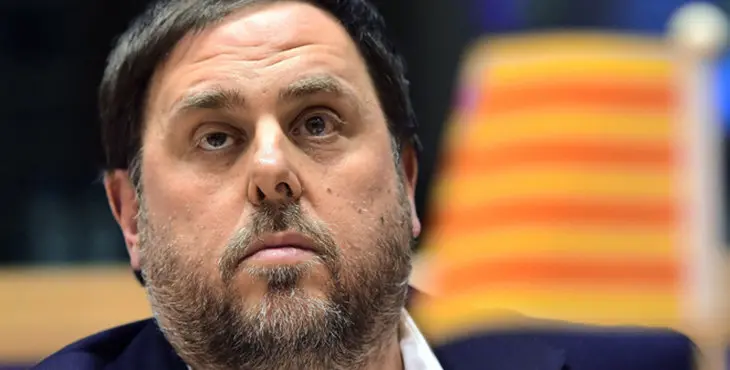 Catalonian Government Vice President and Minister of Economy and Treasury Oriol Junqueras attends a meeting named "The Catalan Referendum", hosted at the European Parliament in Brussels on January 24, 2017.
The Catalonian leaders delivered speeches on the binding referendum on Catalonia’s political future to be held in September in this event organized by European Parliament members. / AFP PHOTO / EMMANUEL DUNAND