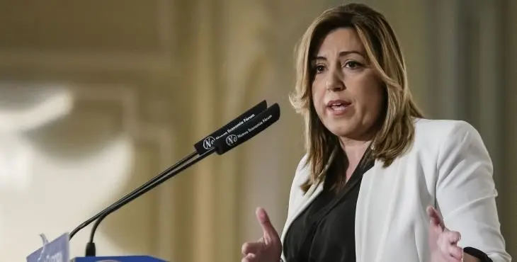GRA039. MADRID, 18/05/2016.- La presidenta de la Junta de Andalucía, Susana Díaz, durante su intervención hoy en un desayuno informativo en Madrid organizado por Nueva Economía Fórum, en la que ha advertido sobre el riesgo de que tras el 26J haya que volver a repetir las elecciones y ha confiado en que haya generosidad para que, a través del diálogo y el acuerdo, se evite que España vuelva a tener otros seis meses de inestabilidad. EFE/Emilio Naranjo