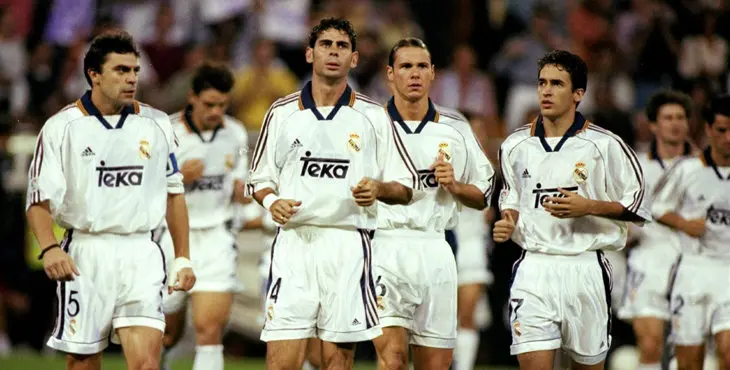 19 Sep 1998: Manuel Sanchis, Fernando Hierro, Fernando Redondo and Raul (left-right) of Real Madrid at the start of a match against Barcelona in Madrid, Spain. The game ended in a draw 2-2. Mandatory Credit: Clive Mason /Allsport