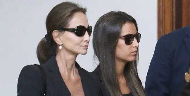 ISABEL PREYSLER CON SU HIJA ANA BOYER DURANTE EL TANATORIO DE MIGUEL BOYER EN MADRID
29/09/2014
MADRID