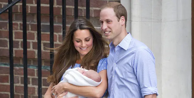Britain's Prince William and Kate, Duchess of Cambridge hold the Prince George of Cambridge, Tuesday July 23, 2013,outside St. Mary'sHospital in London