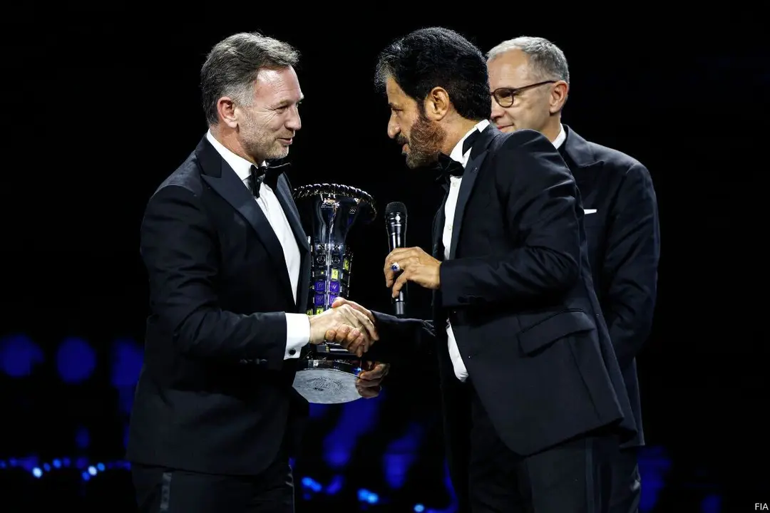 Christian Horner y Mohammed Ben Sulayem en la gala de la FIA 2022 | Fuente: FIA