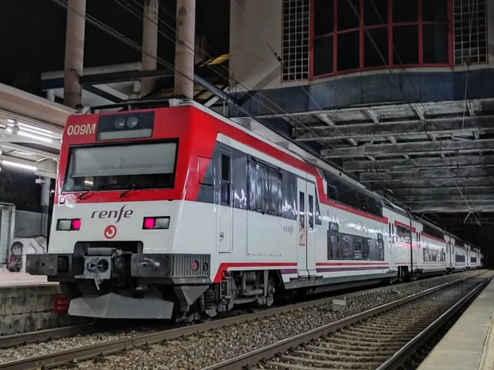Imagen de un tren Cercanías. Fuente Renfe, Daniel Godoy