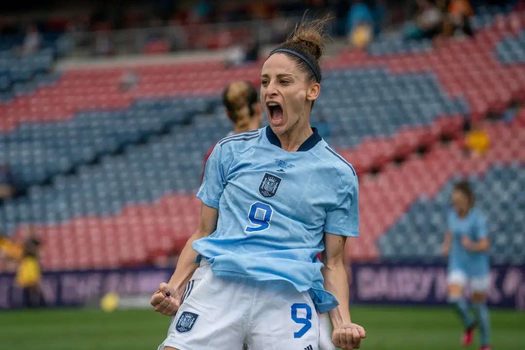 Esther González, una de las goleadoras del República Checa - España | Fuente: @SEFutbolFem