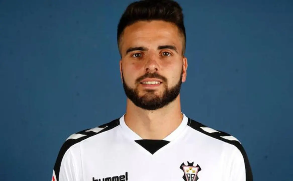 Pelayo Novo con la camiseta del Albacete | Fuente: Albacete