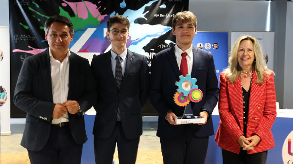 Pie de foto Antonio Bengoa, RRII Telefónica España, Martín Blanco Prego , Pablo García Salgado y Trinidad Jiménez, RRII Telefónica Global