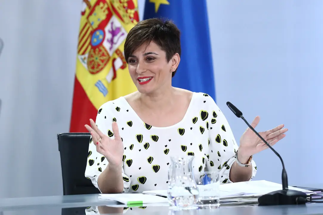 La ministra de Política Territorial y portavoz del Gobierno, Isabel Rodríguez, en la rueda de prensa posterior al Consejo de Ministros. Pool Moncloa / Fernando Calvo. La Moncloa, Madrid 