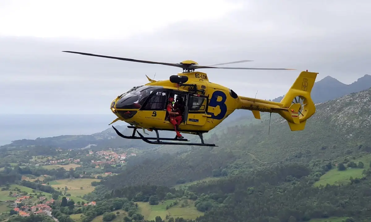 Helicóptero Sepa Asturias / Principado de Asturias