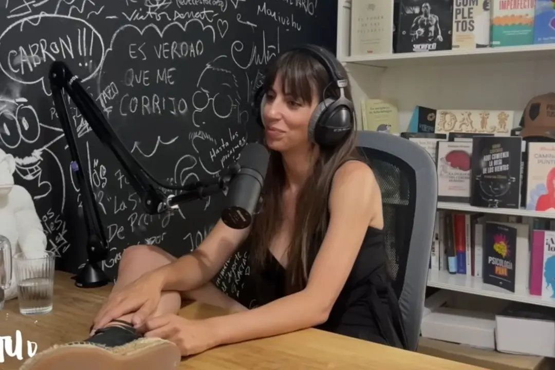 Almudena Cid en el Podcast 'Lo que tú digas', de Alex Fidalgo - Youtube