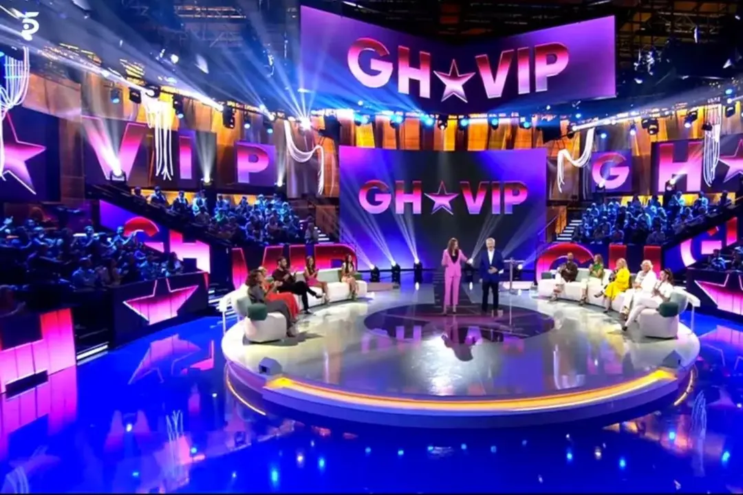 Promoción de la nueva edición de Gran Hermano VIP en el plató de Supervivientes - Telecinco