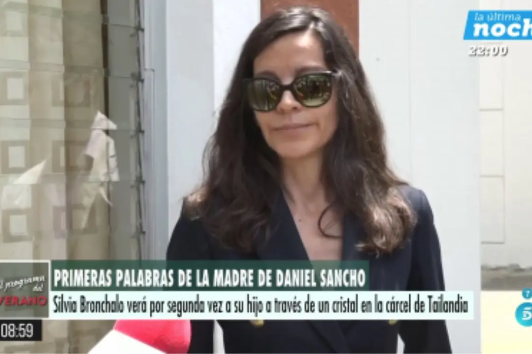 Silvia Bronchalo atendió a los medios a su salida de la prisión tailandesa - Mediaset