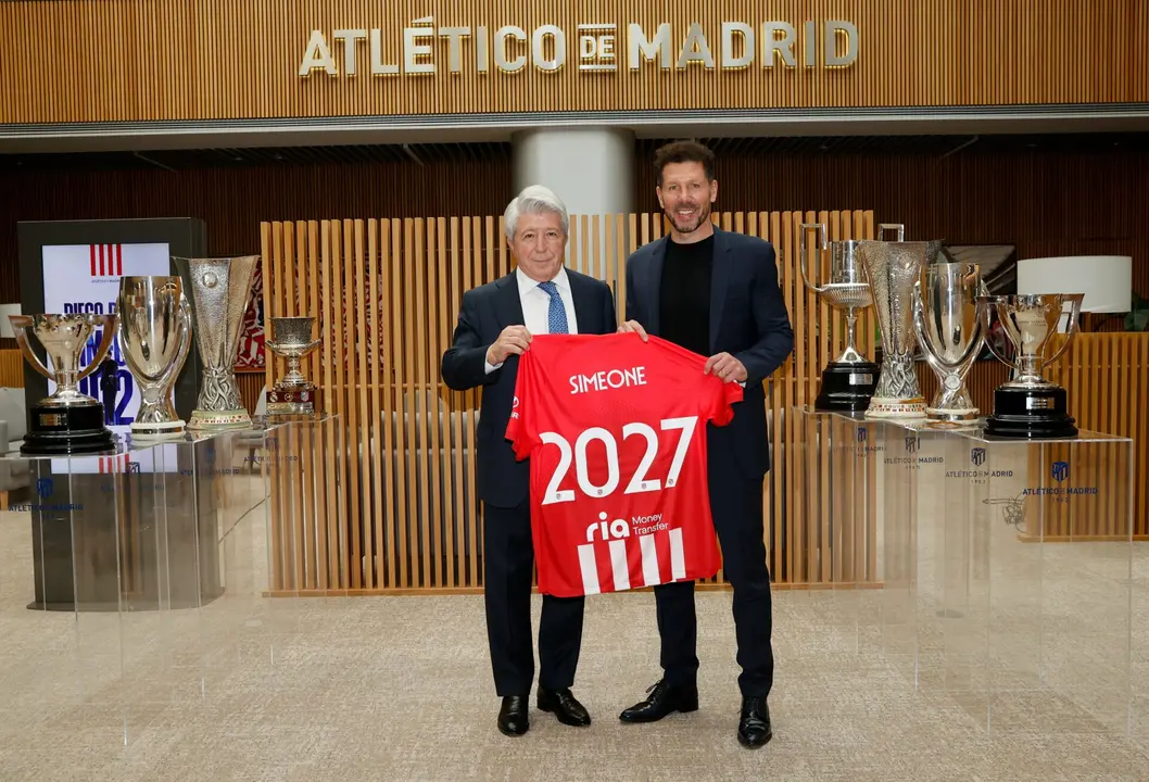 Diego Pablo Simeone y Enrique Cerezo | Fuente: Atlético de Madrid