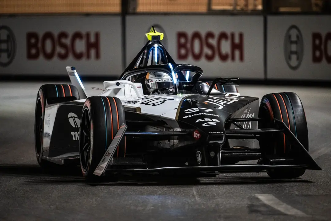 Nick Cassidy en el ePrix de Diriyah 2024 | Fuente: Fórmula E