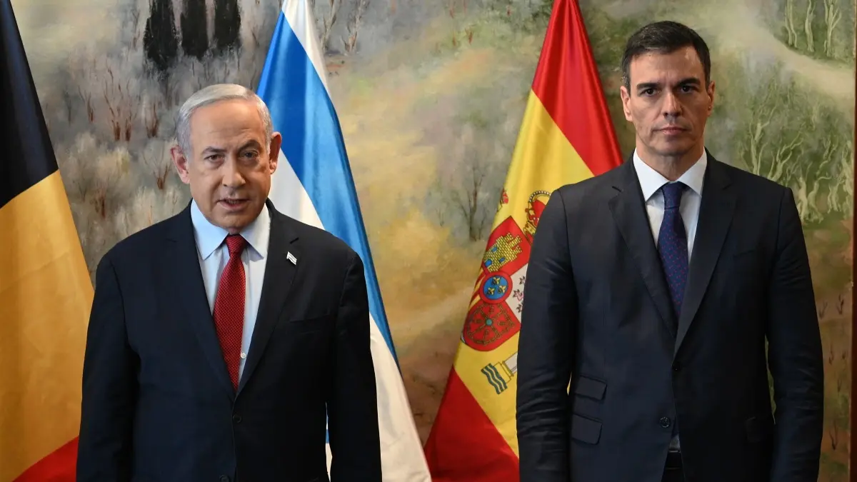 Benjamín Netanyahu junto a Pedro Sánchez / Archivo