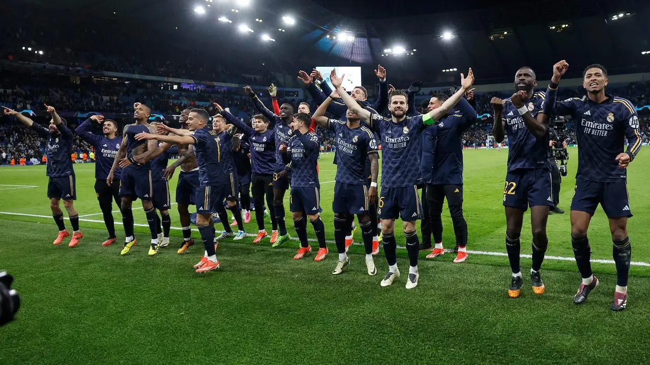 El Real Madrid celebra el pase a semifinales de la Champions | Fuente: Real Madrid