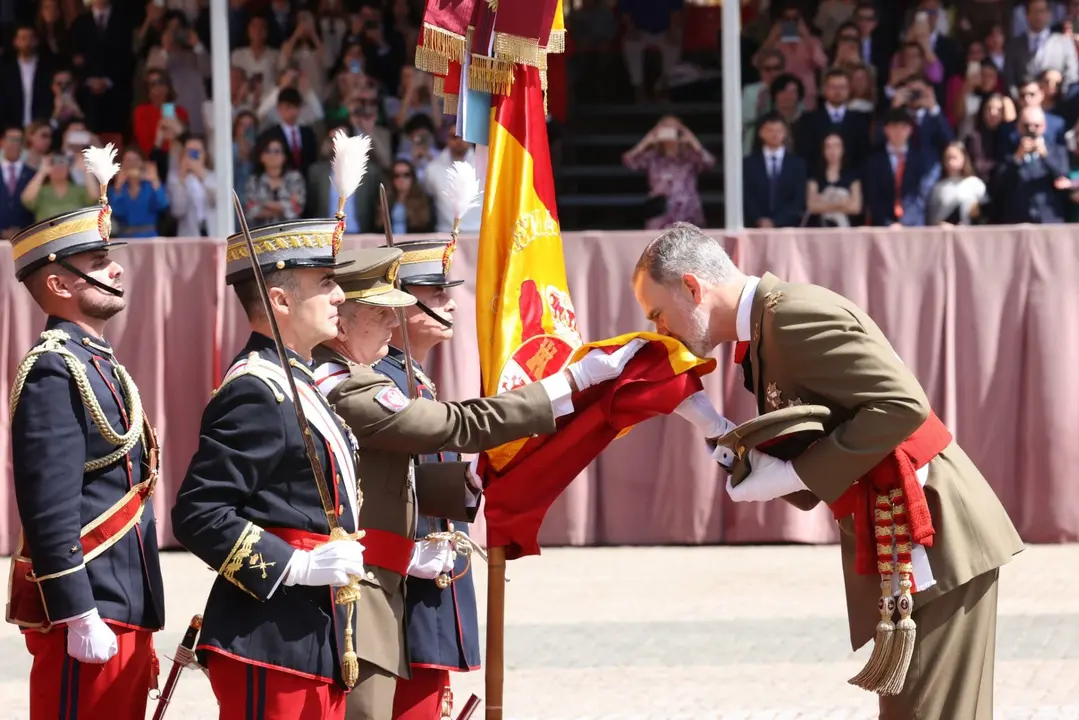 Felipe VI renueva su juramento en la Academia General Militar de Zaragoza