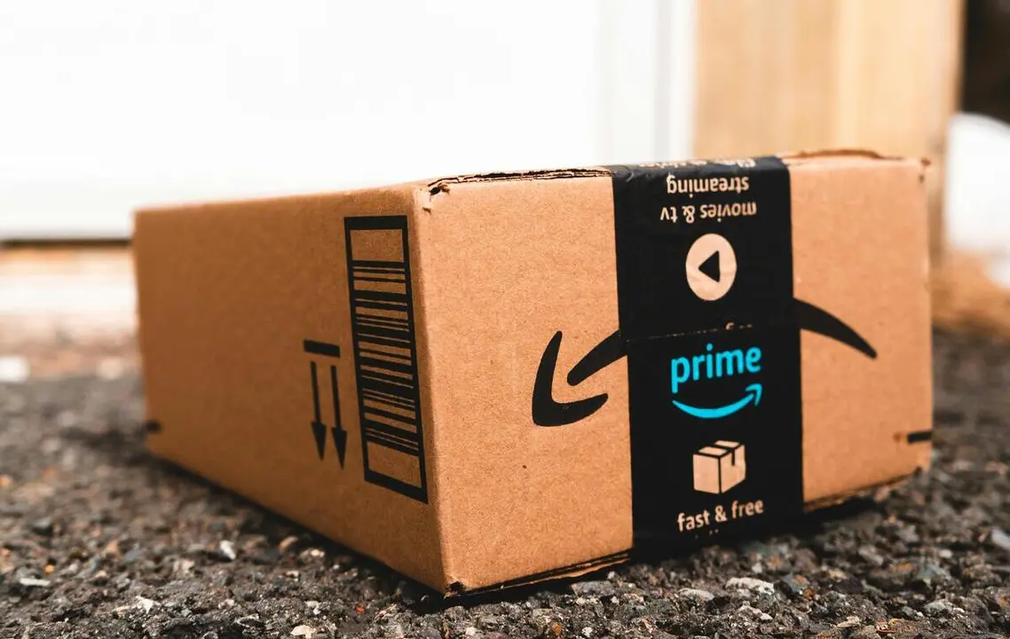 Paquete de Amazon | Fuente: Pexels