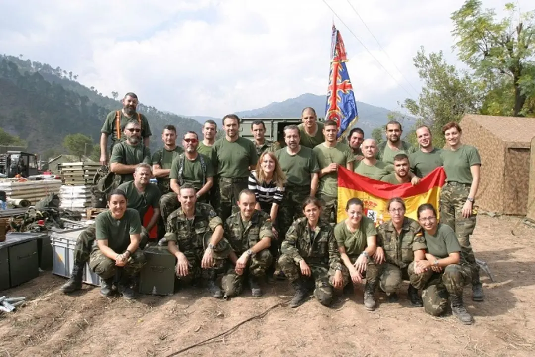 Despliegue con las tropas españolas en Pakistán, año 2005.