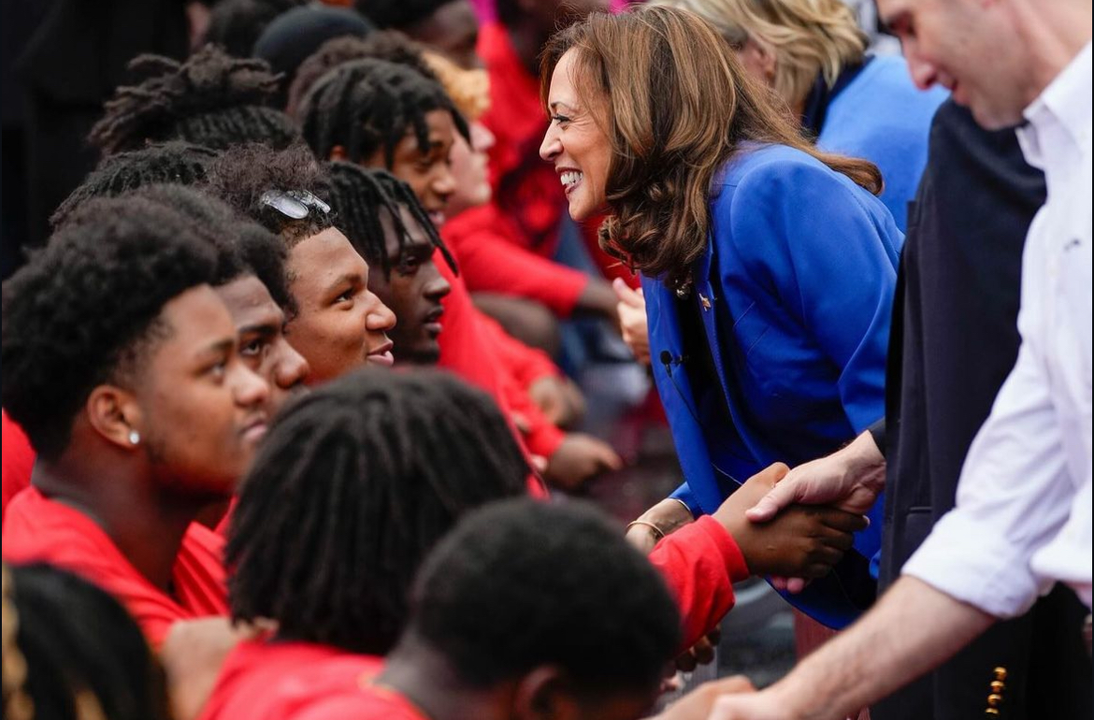 Vicepresidenta de Estados Unidos, Kamala Harris, durante su visita a Carolina del Norte.