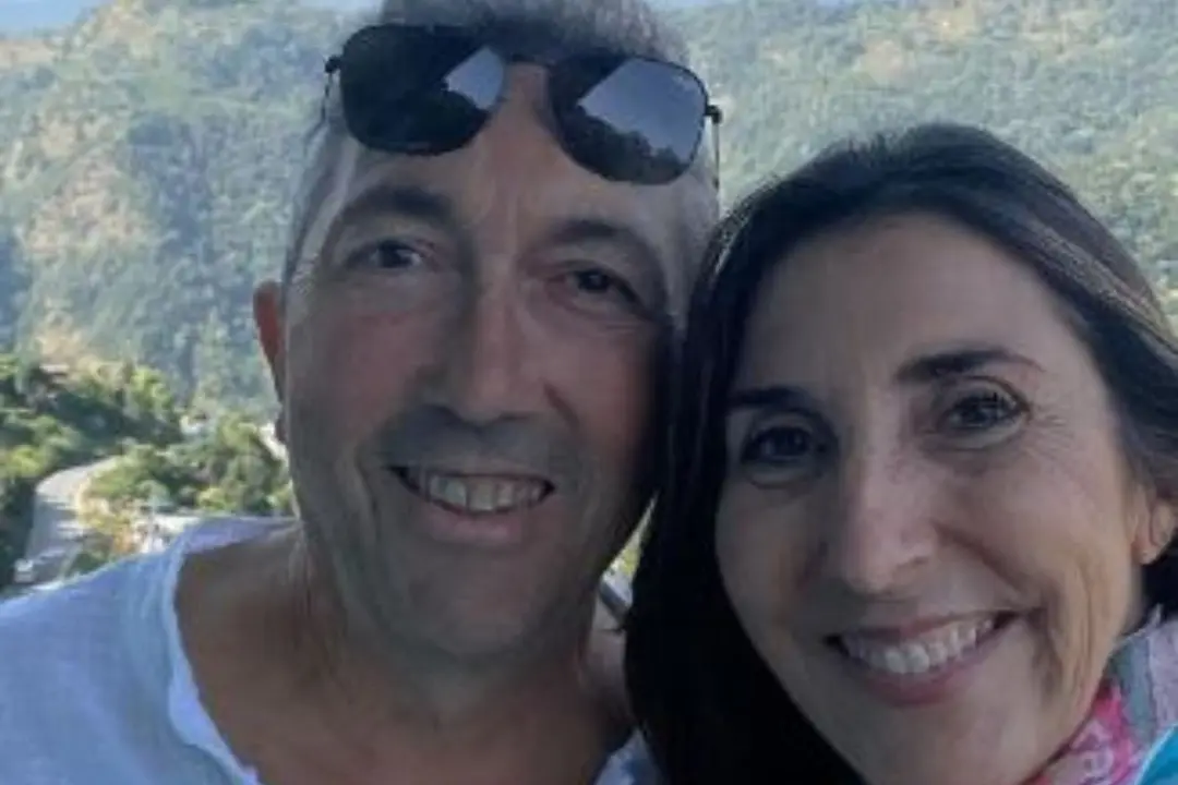Paz Padilla con su hermano Luis en una imagen difundida por la presentadora el pasado 10 de agosto en su perfil de Instagram.