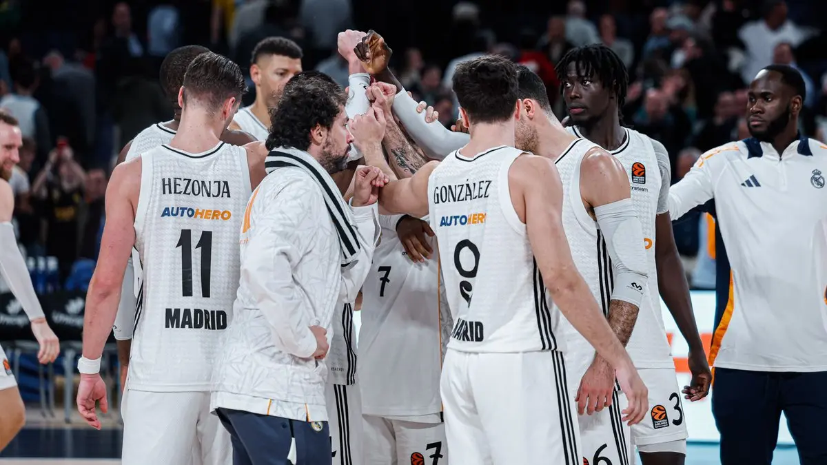RM Baloncesto/ X