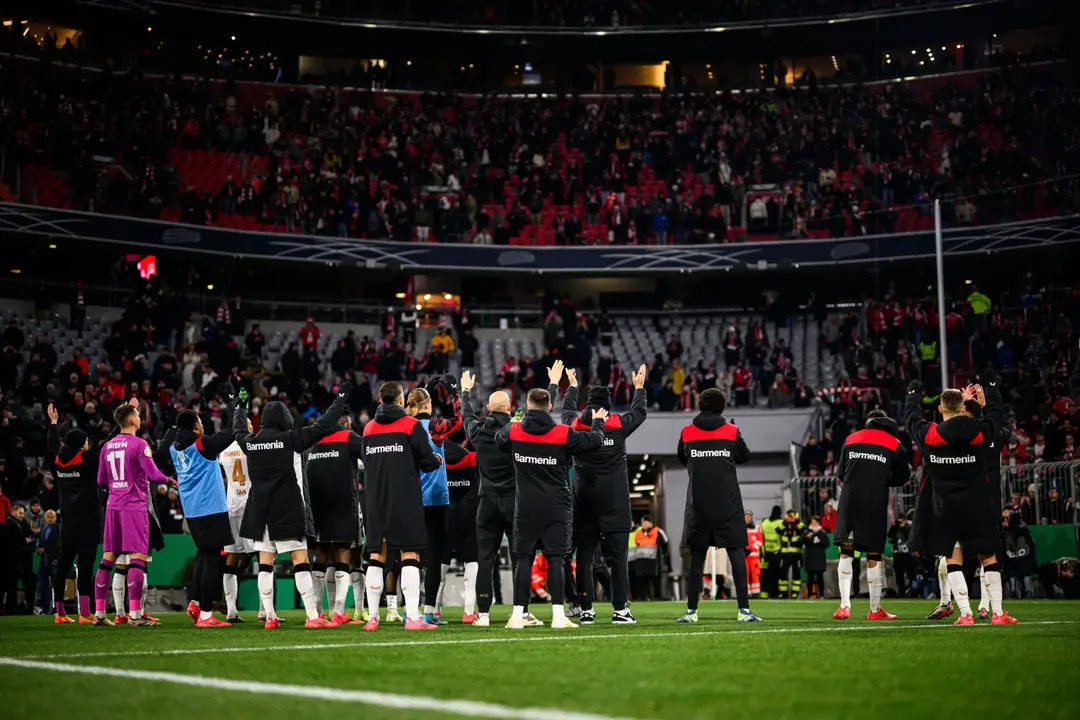 @bayer04_es / X