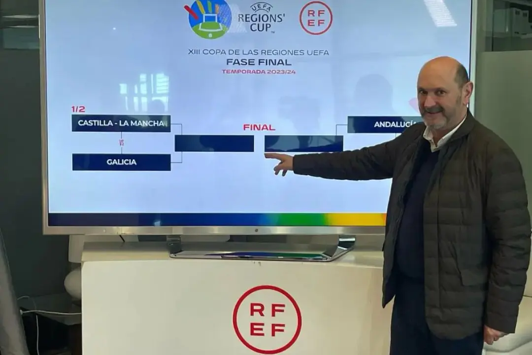 Louzán durante su etapa al frente de la Real Federación Galega de Fútbol. (Foto: RFGF).