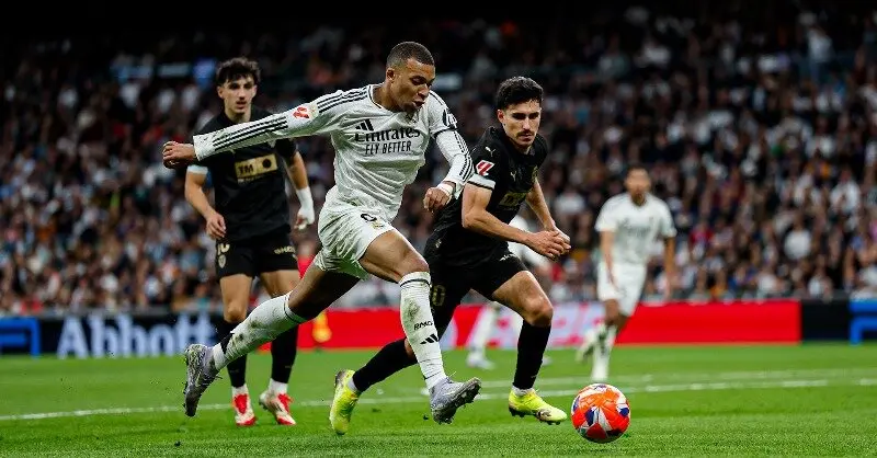 Mbappé pagó cara su generosidad en el penalti. Fuente: Real Madrid/ X