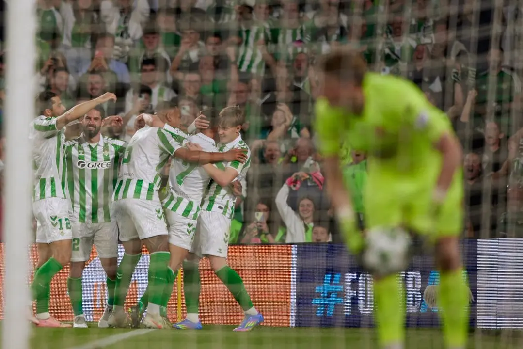 El Betis es el gran favorito a ganar el título junto al Chelsea. Fuente: Real Betis Balompié/ X