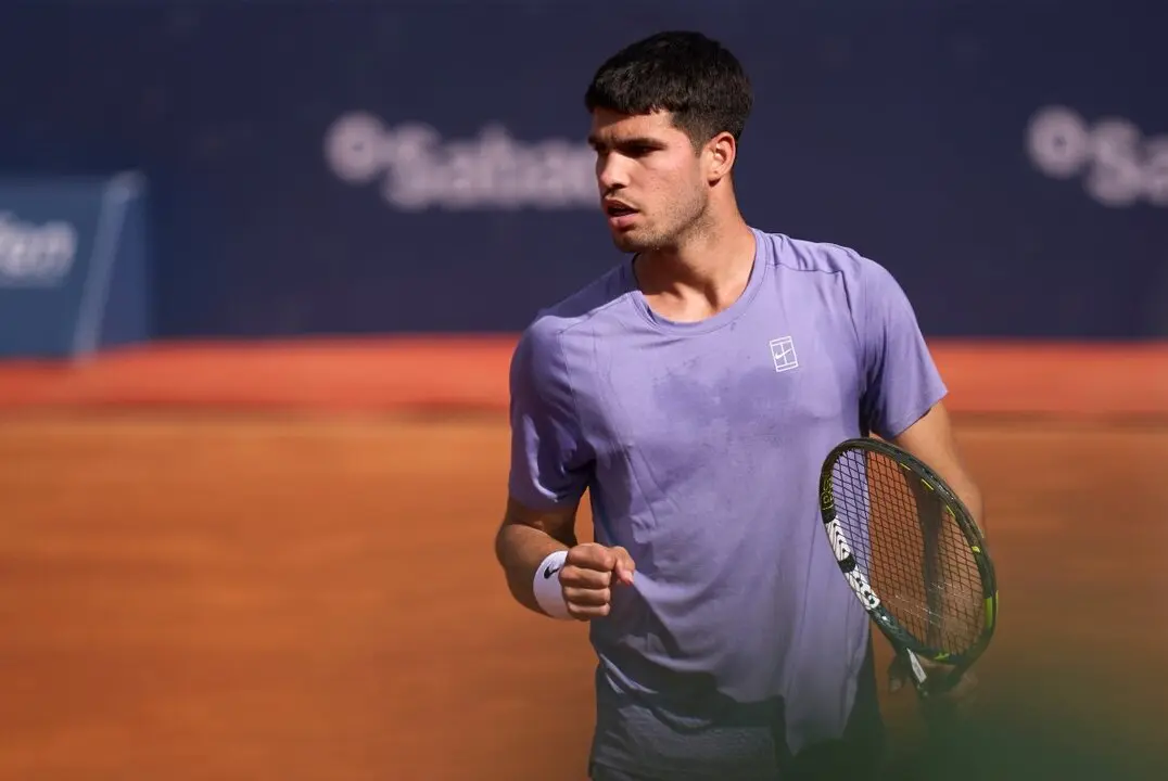 Alcaraz jugará contra Tsitsipas o Fils. Fuente: ATP tour en español/ X