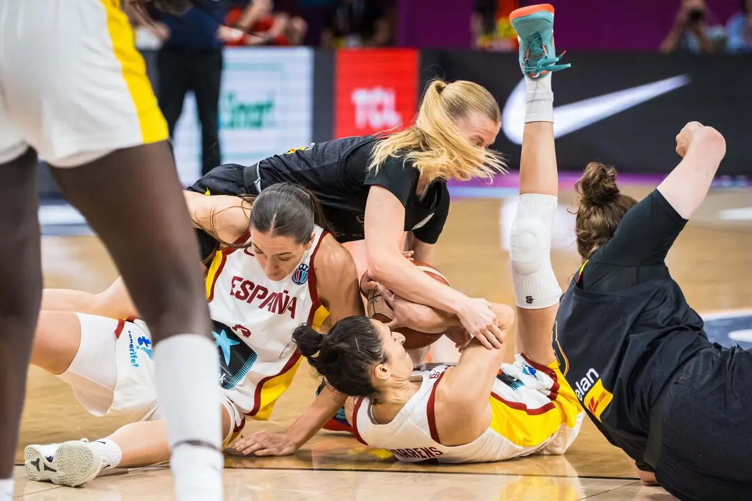 España no ha sido capaz de llevarse el oro frente a Bélgica en la final del EuroBasket. Imagen: X @EuroBasketWomen