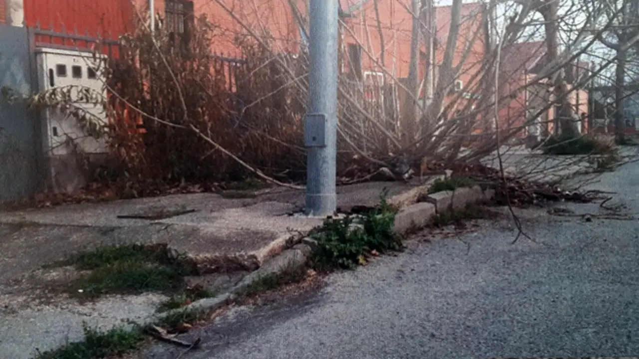 Anterior estado de la Avenida de la Azucarera. (Foto: CAAT de Madrid)