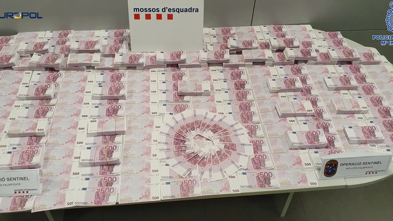 laboratorio billetes falsos