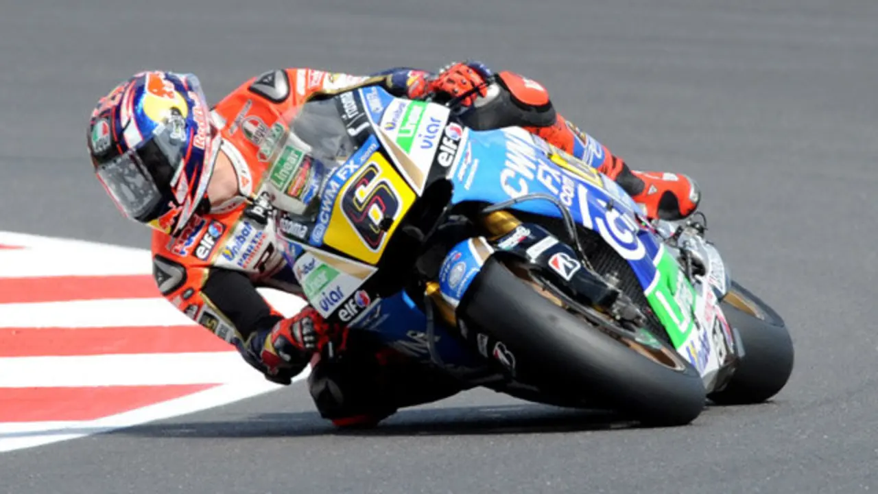 Germany's Stefan Bradl of LCR Honda in action during the British Grand Prix Moto GP race at Silverstone, England, Sunday, Aug. 31, 2014. (AP Photo/Rui Vieira)