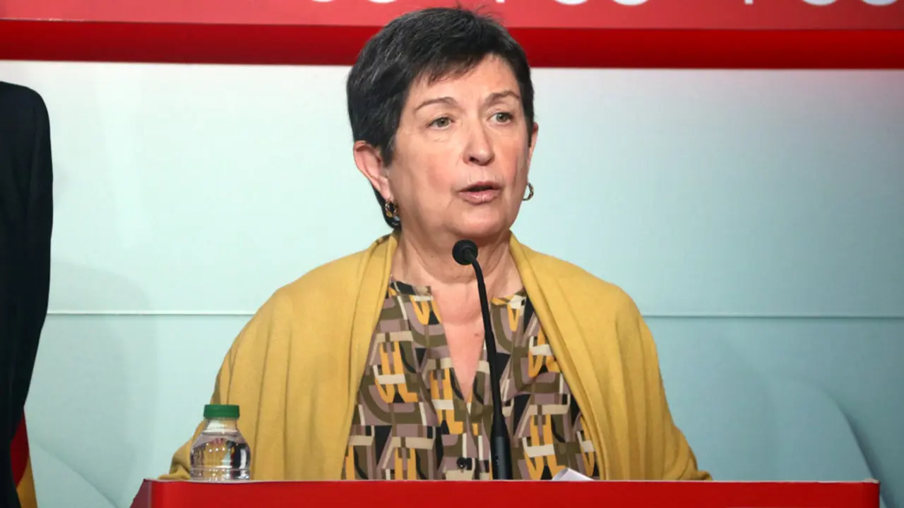 Pla mig de la representant del PSC a la gestora del PSOE, Teresa Cunillera, el 30 de gener del 2017. (horitzontal)