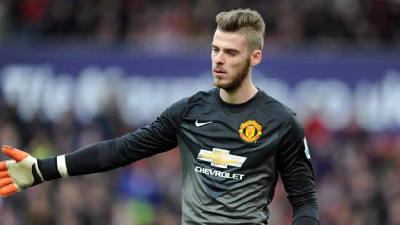 Manchester United's David De Gea during their English Premier League soccer match against Stoke City at the Britannia Stadium in Stoke on Trent, England, Thursday Jan. 1, 2015.