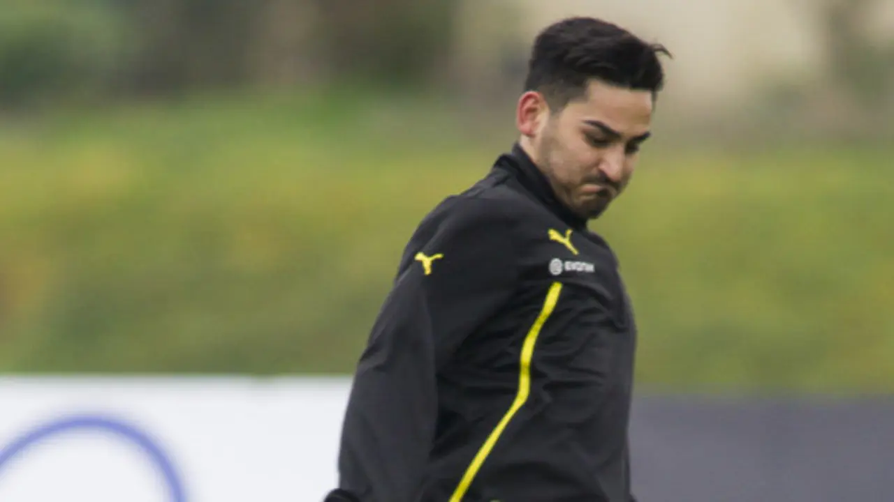 MURCIA. 10 JANUARY. LA MANGA CLUB. ILKAY GÜNDOGAN. STAFF WINTER. MORNING TRAIN. BORUSSIA DORTMUND. . January 10, 2014.