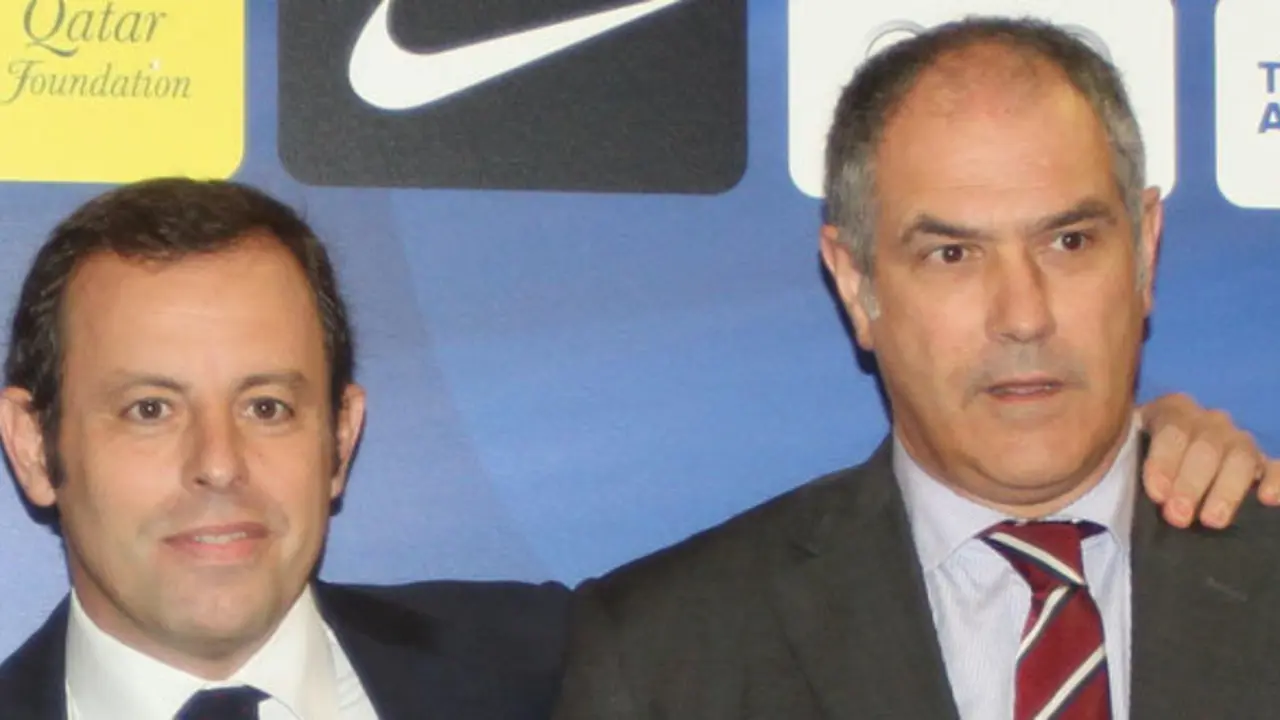 15.06.2012 Barcelona. El FC Barcelona show Tito Vilanova new first team coah with Sandro Rosell and Andoni Zubizarreta
