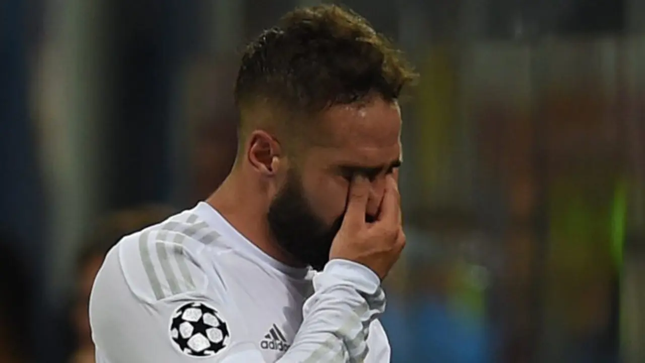 . Milan (Italy), 28/05/2016.- Real Madrid player Dani Carvajal reacts after being substituted during the UEFA Champions League Final between Real Madrid and Atletico Madrid at the Giuseppe Meazza stadium in Milan, Italy, 28 May 2016. (Liga de Campeones, Italia) EFE/EPA/PETER POWELL