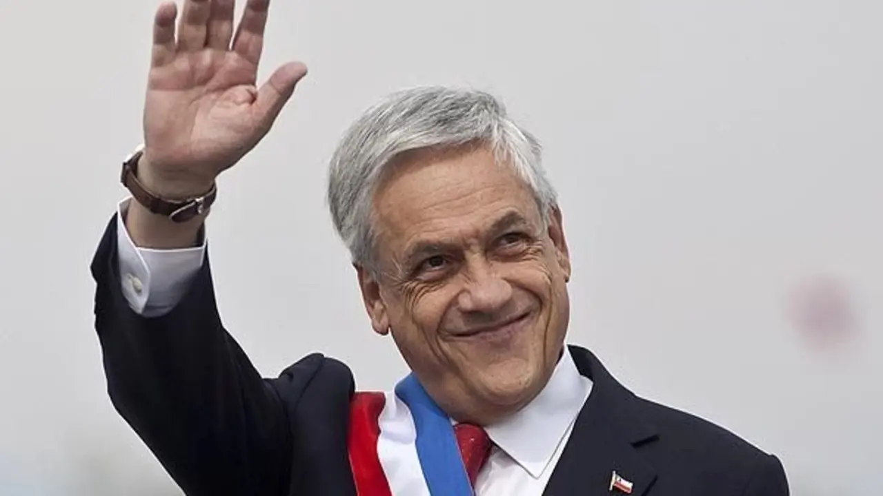 Chilean President, Sebastian Pinera participates in a military parade in Santiago on September 19, 2013, on the day of the 203rd anniversary of Chile's independence. AFP PHOTO / CLAUDIO SANTANA