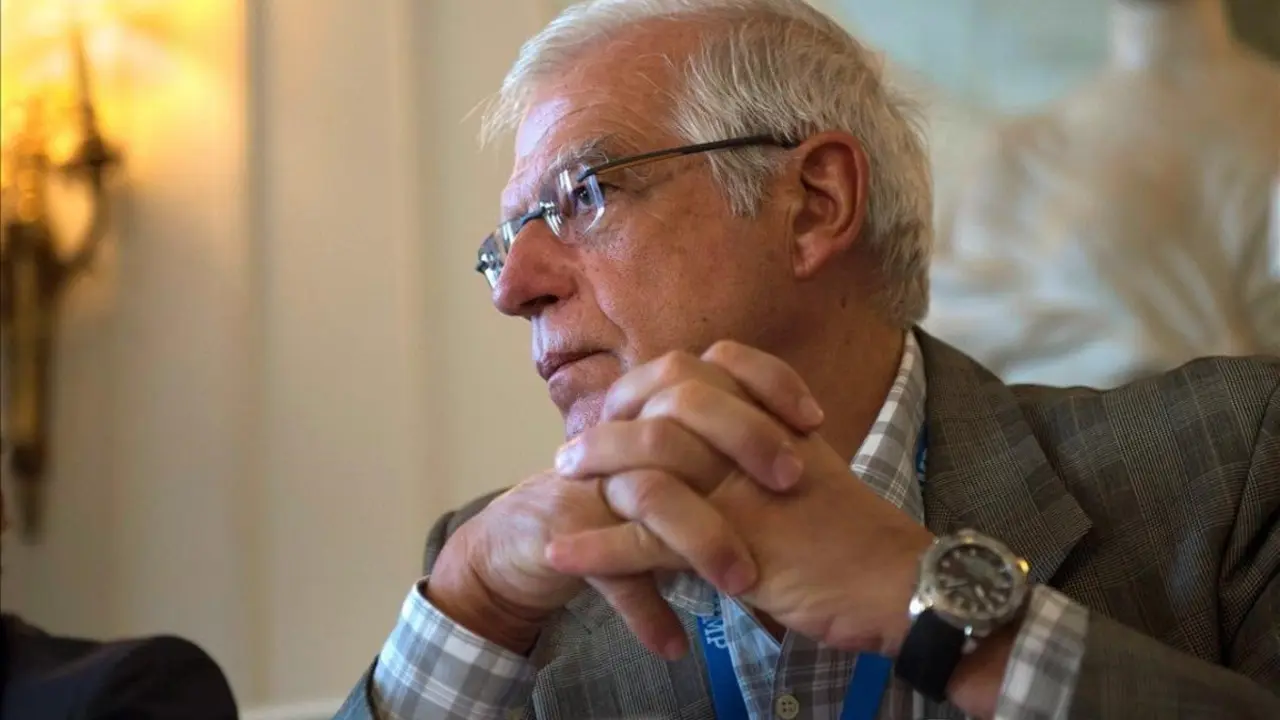 GRAF926  SANTANDER  27 08 2018 - El ministro de Asunto Exteriores  Union Europea y Cooperacion  Josep Borrell  durante la inauguracion del seminario  Quo vadis Europa   Hacia una nueva primavera europea   incluido en la programacion de la Universidad Internacional Menendez Pelayo  UIMP   esta manana en Santander  EFE Pedro Puente Hoyos