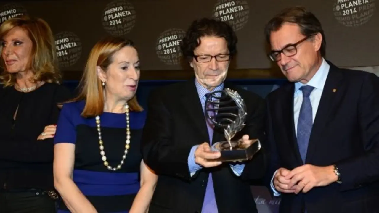 PILAR EYRE, JORGE ZEPEDA, ANA PASTOR, ARTUR MAS DURANTE LA ENTREGA DEL PREMIO PLANETA 2014 EN BARCELONA
15/10/2014
BARCELONA