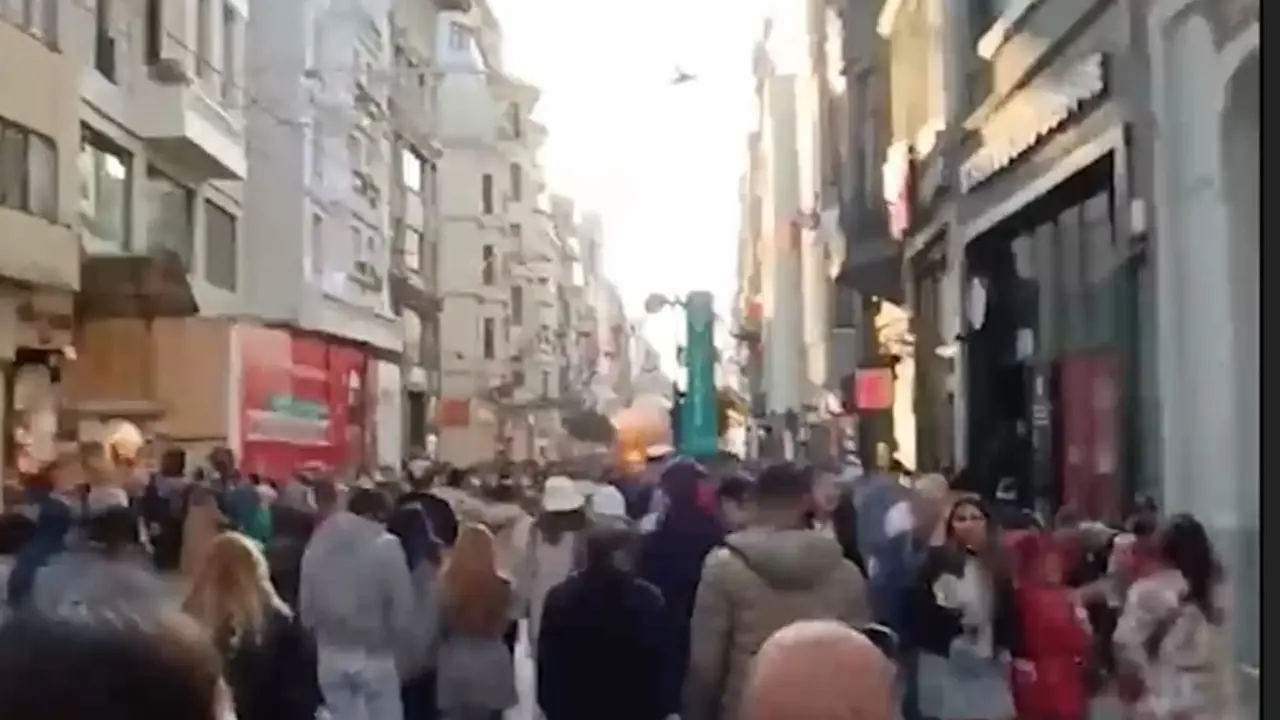 Imagen del atentado en Estambul. Fuente Yeni Safak