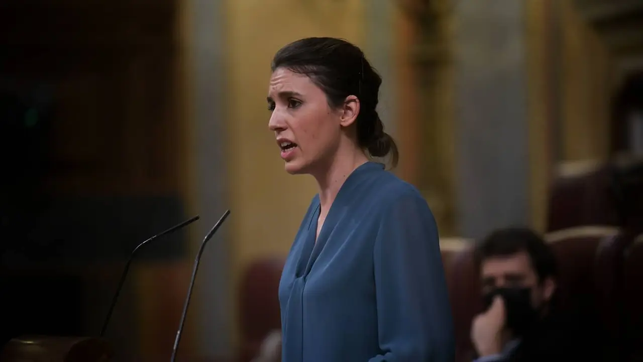 La ministra Irene Montero, durante una intervención en el Congreso de los Diputados