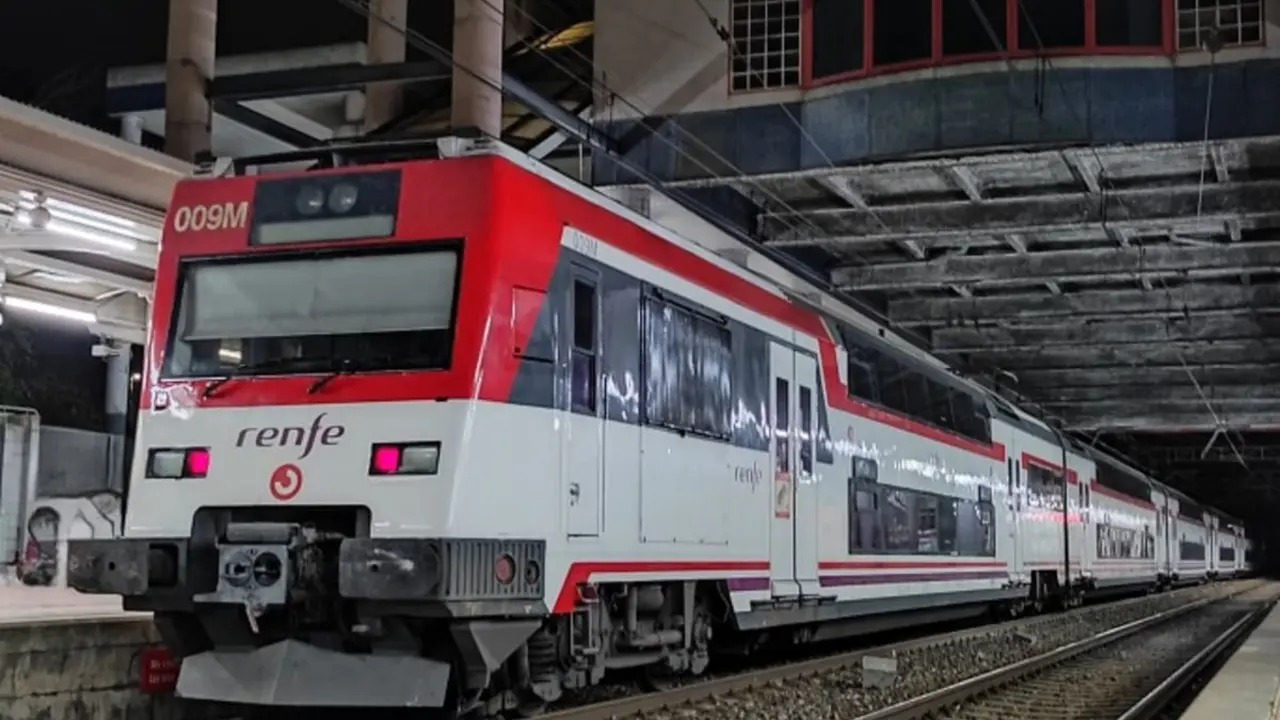 Imagen de un tren Cercanías.  Fuente Renfe, Daniel Godoy
