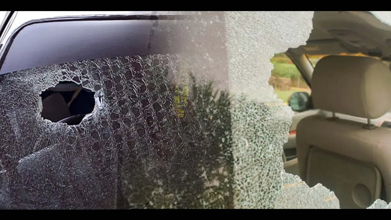 Cristales Coche Rotos @imagen archivo