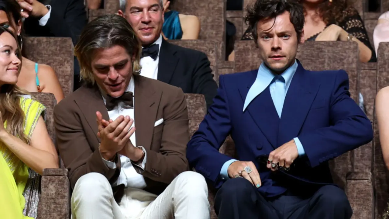 Chris Pine pone fin al debate del escupitajo de "Harry Style" de forma tajante