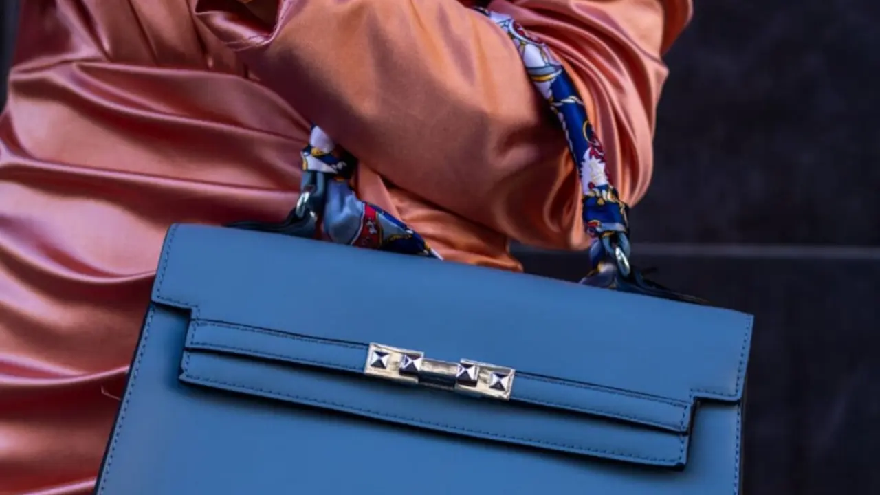 Hay bolsos icónicos que ya son historia propia de la moda / Foto: Pixnio